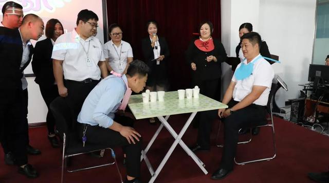 集團(tuán)九月份員工生日會 集團(tuán)九月份員工生日會